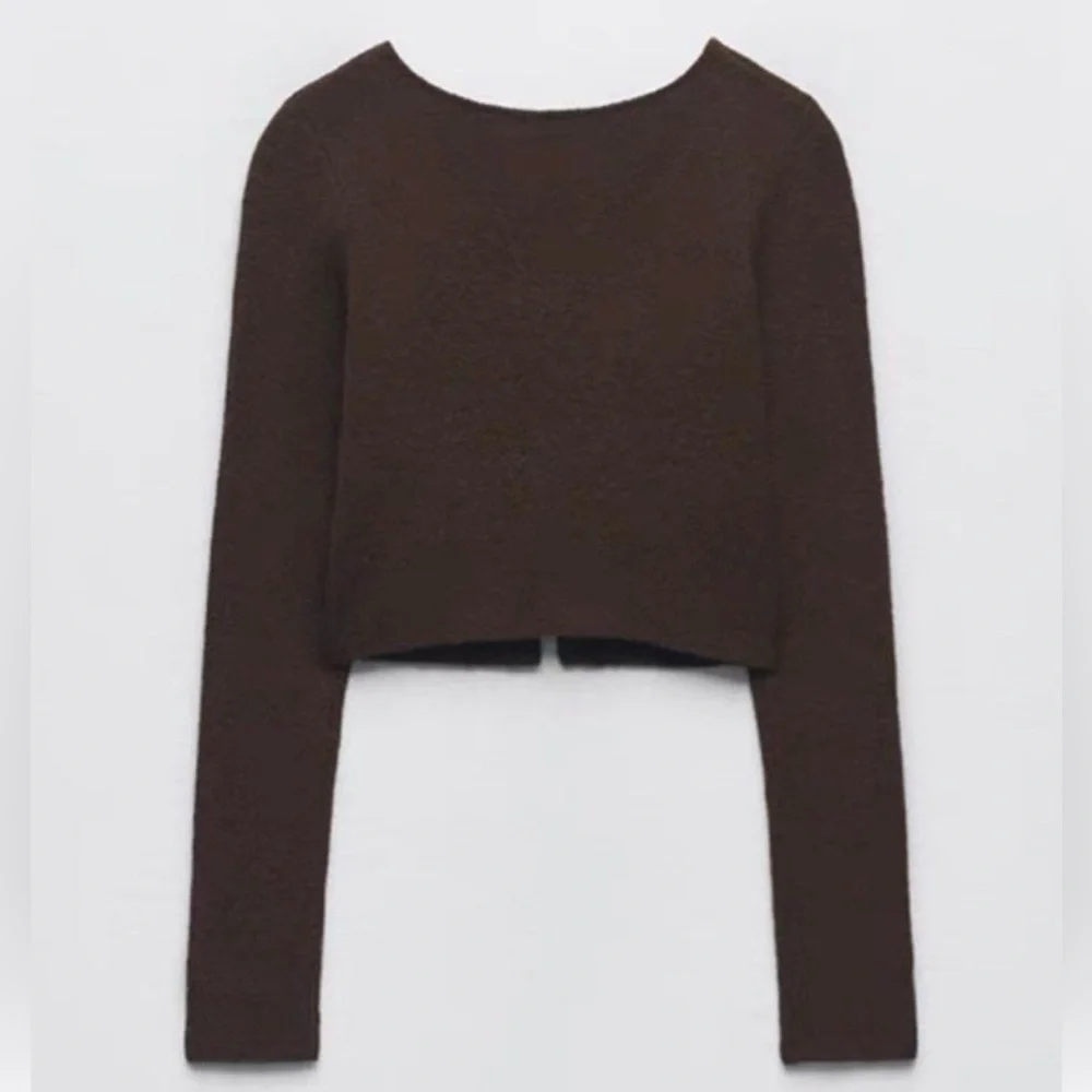 ZARA CROPPED BUTTON FRONT SWEATER TOP